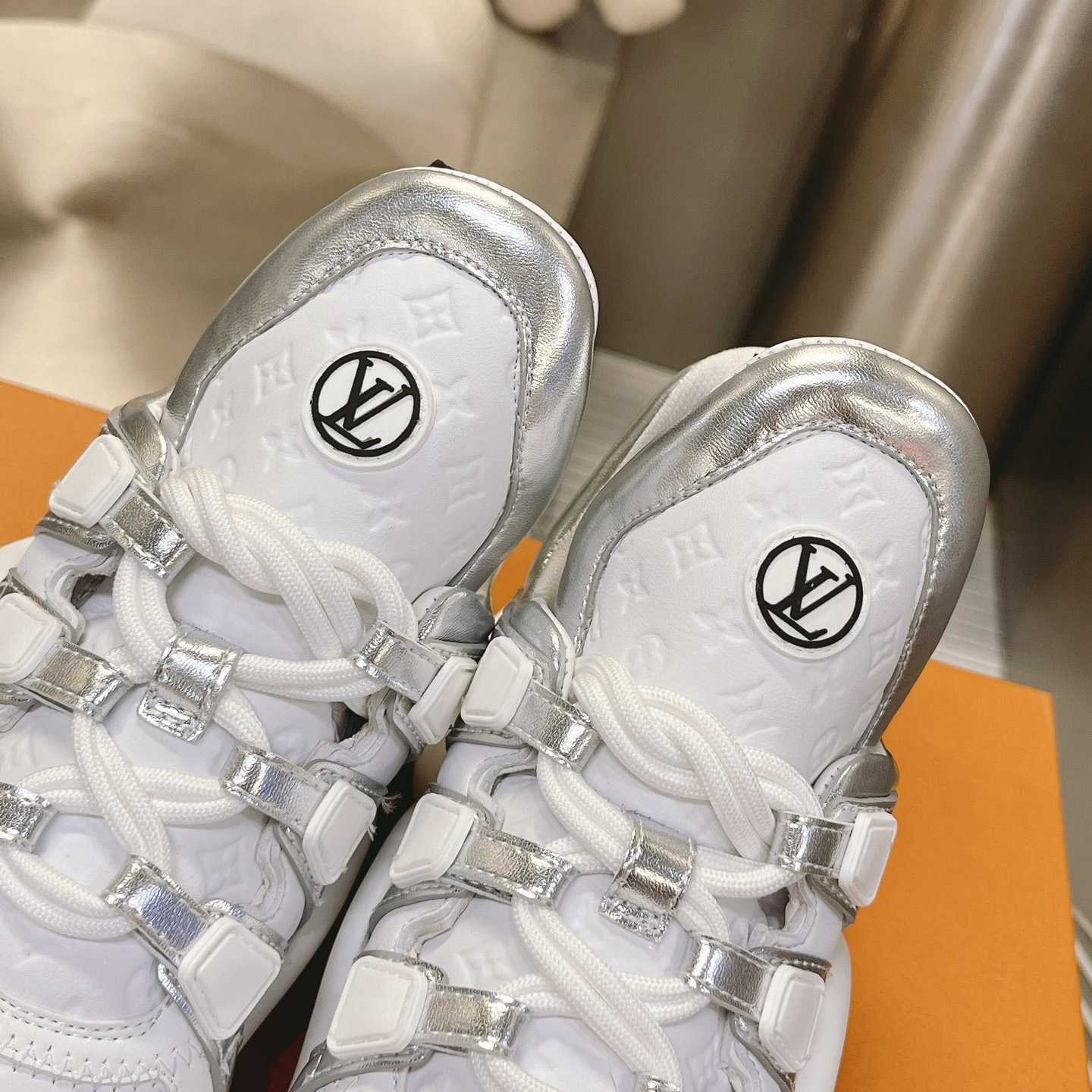 Louis Vuitton LV Archlight Sneaker 1ABVFN - EUR FASHION
