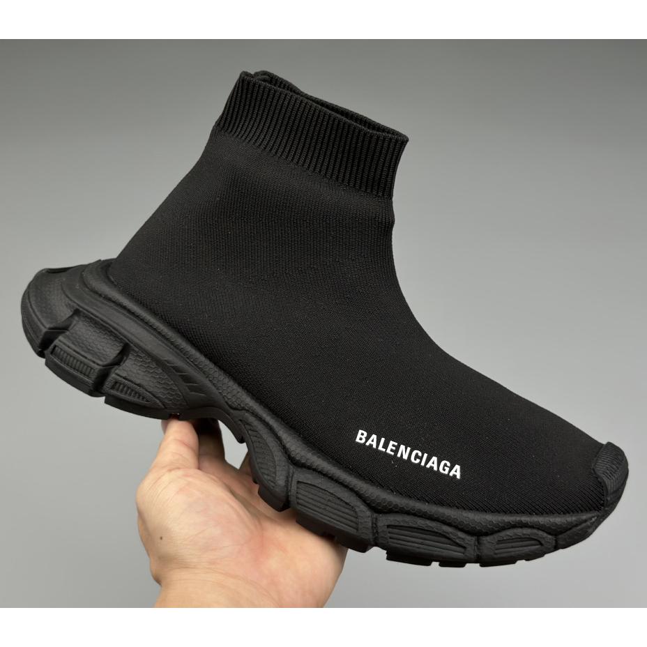 Balenciaga 3XL Sock Sneaker aus recyceltem Strick - EUR FASHION