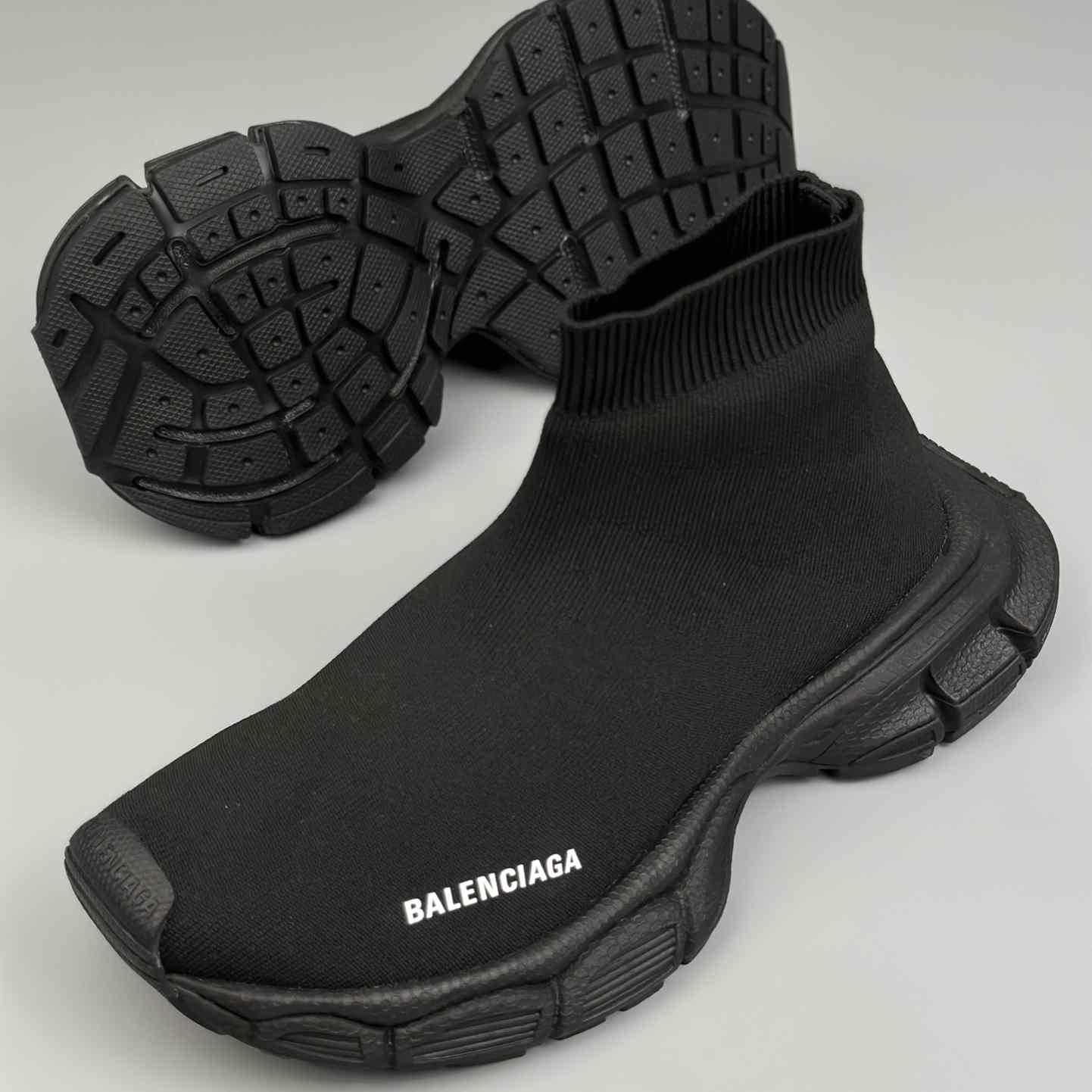 Balenciaga 3XL Sock Sneaker aus recyceltem Strick - EUR FASHION