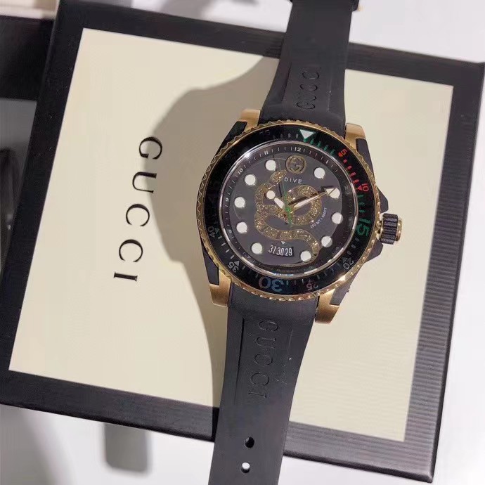 Gucci Dive vergoldetes Schlangenzifferblatt - EUR FASHION