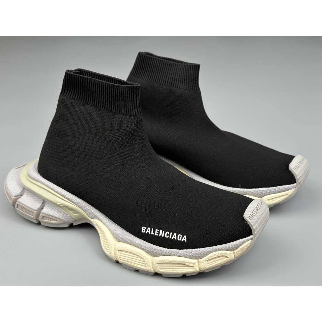 Balenciaga 3XL Sock Sneaker aus recyceltem Strick - EUR FASHION