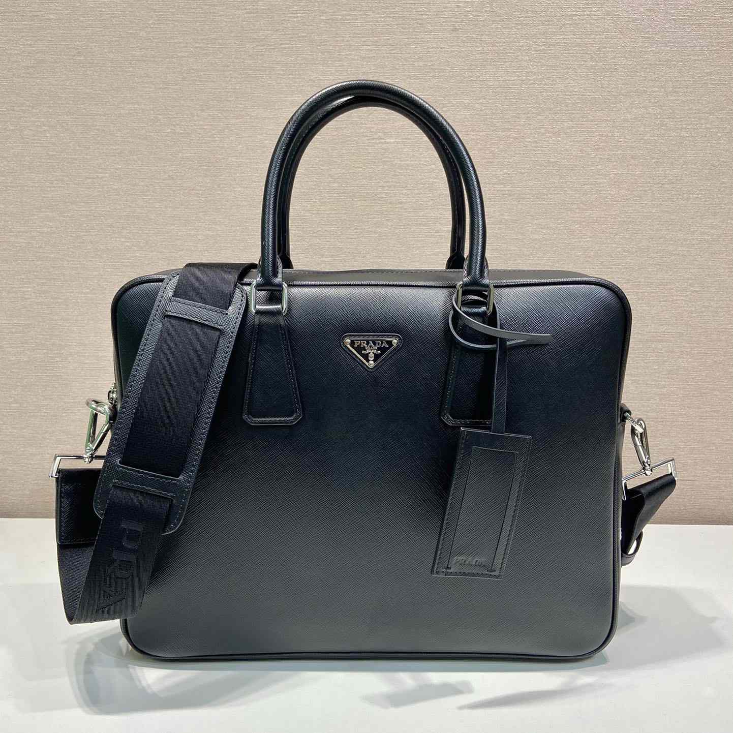 Prada Arbeitstasche aus Saffiano-Leder - EUR FASHION