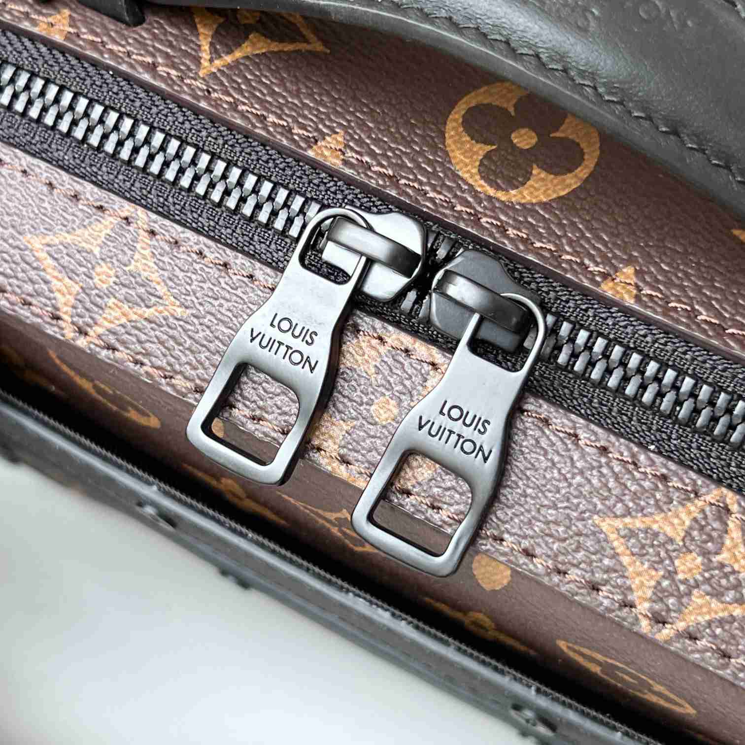 Weicher Koffer mit Louis Vuitton-Griff (21,5 x 15 x 7 cm) M45935 - EUR FASHION