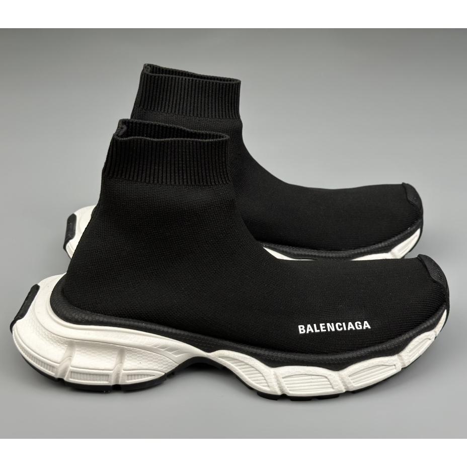 Balenciaga 3XL Sock Sneaker aus recyceltem Strick in Schwarz - EUR FASHION