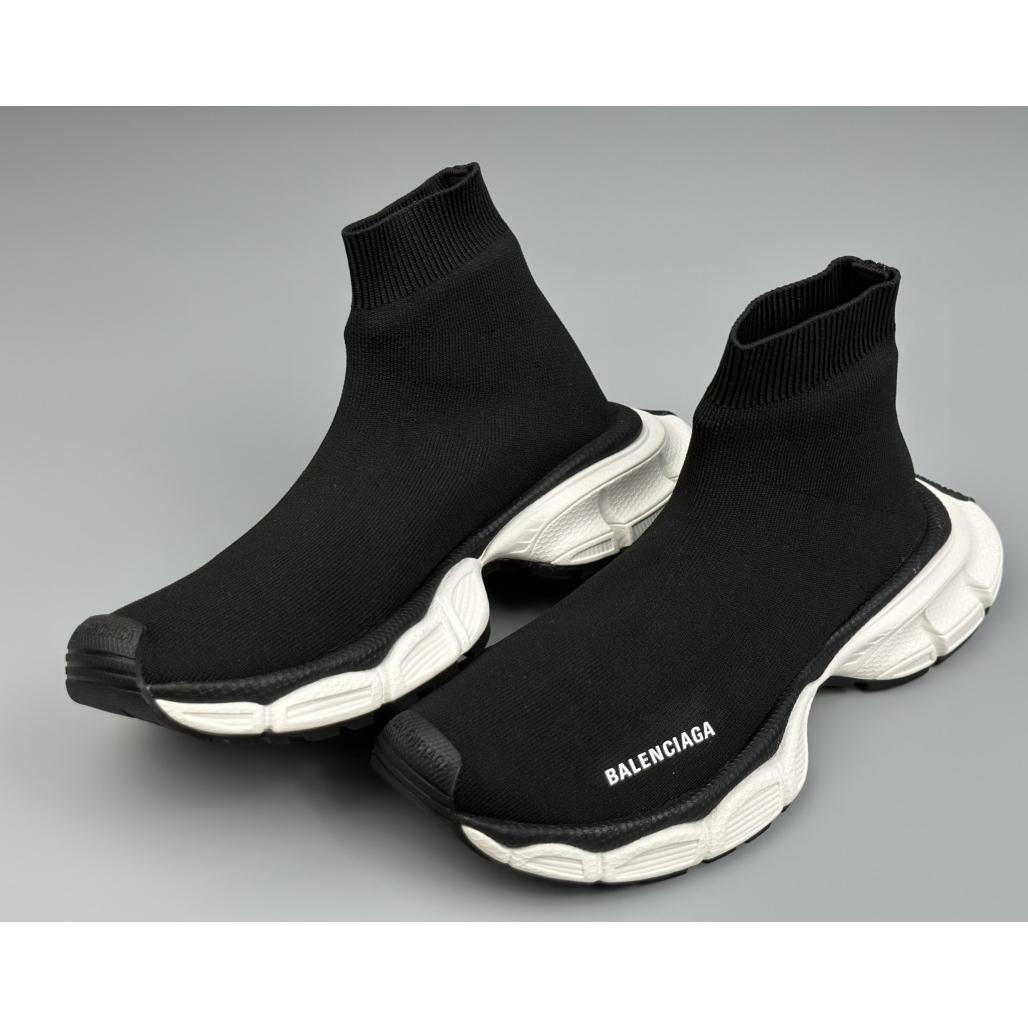 Balenciaga 3XL Sock Sneaker aus recyceltem Strick in Schwarz - EUR FASHION