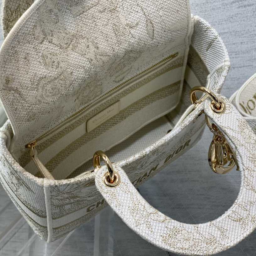 Mittlere, bestickte Dior-Dame-D-Lite-Tasche - EUR FASHION