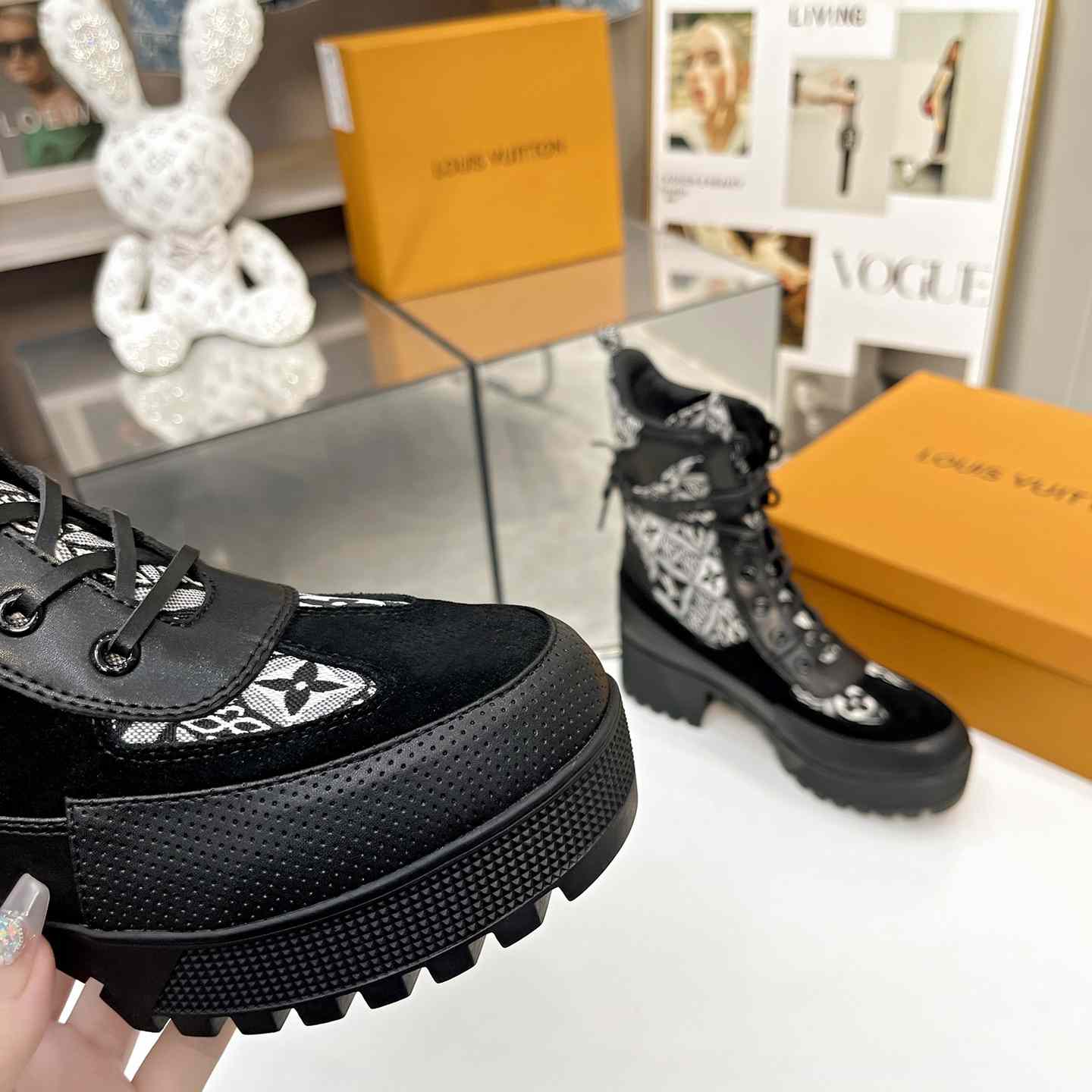 Louis Vuitton Laureate Desert Boots mit Plateausohle - EUR FASHION