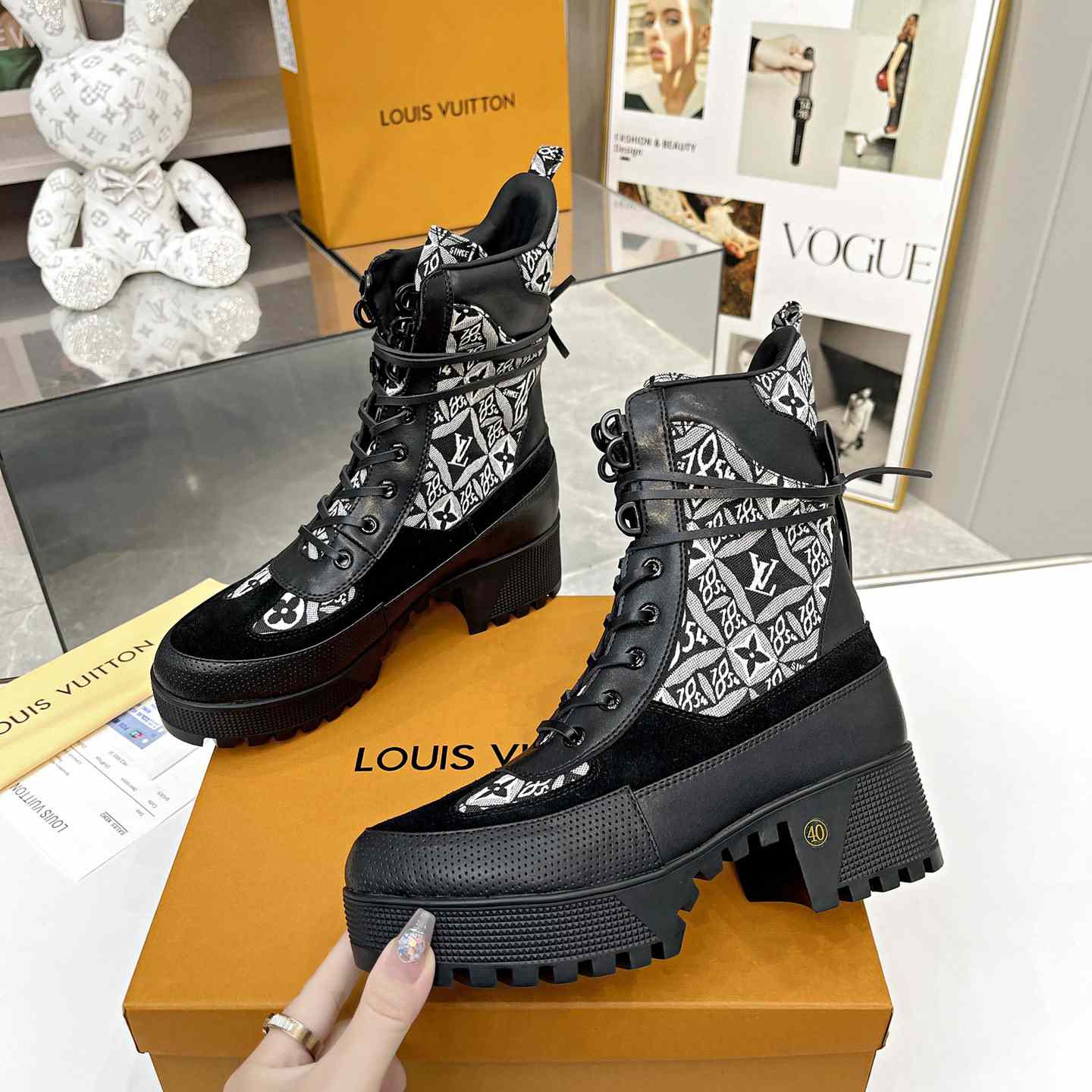 Louis Vuitton Laureate Desert Boots mit Plateausohle - EUR FASHION