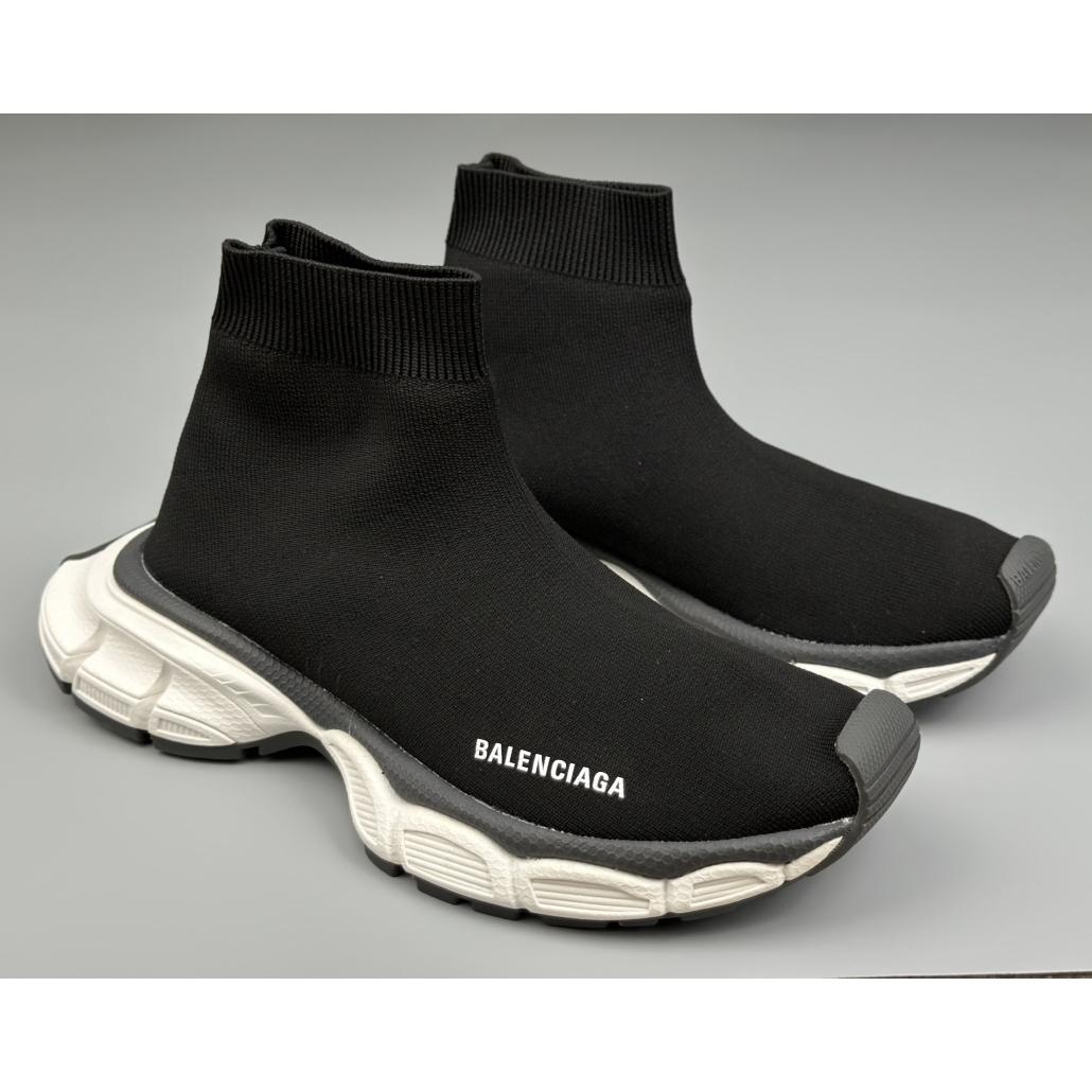 Balenciaga 3XL Sock Sneaker aus recyceltem Strick - EUR FASHION