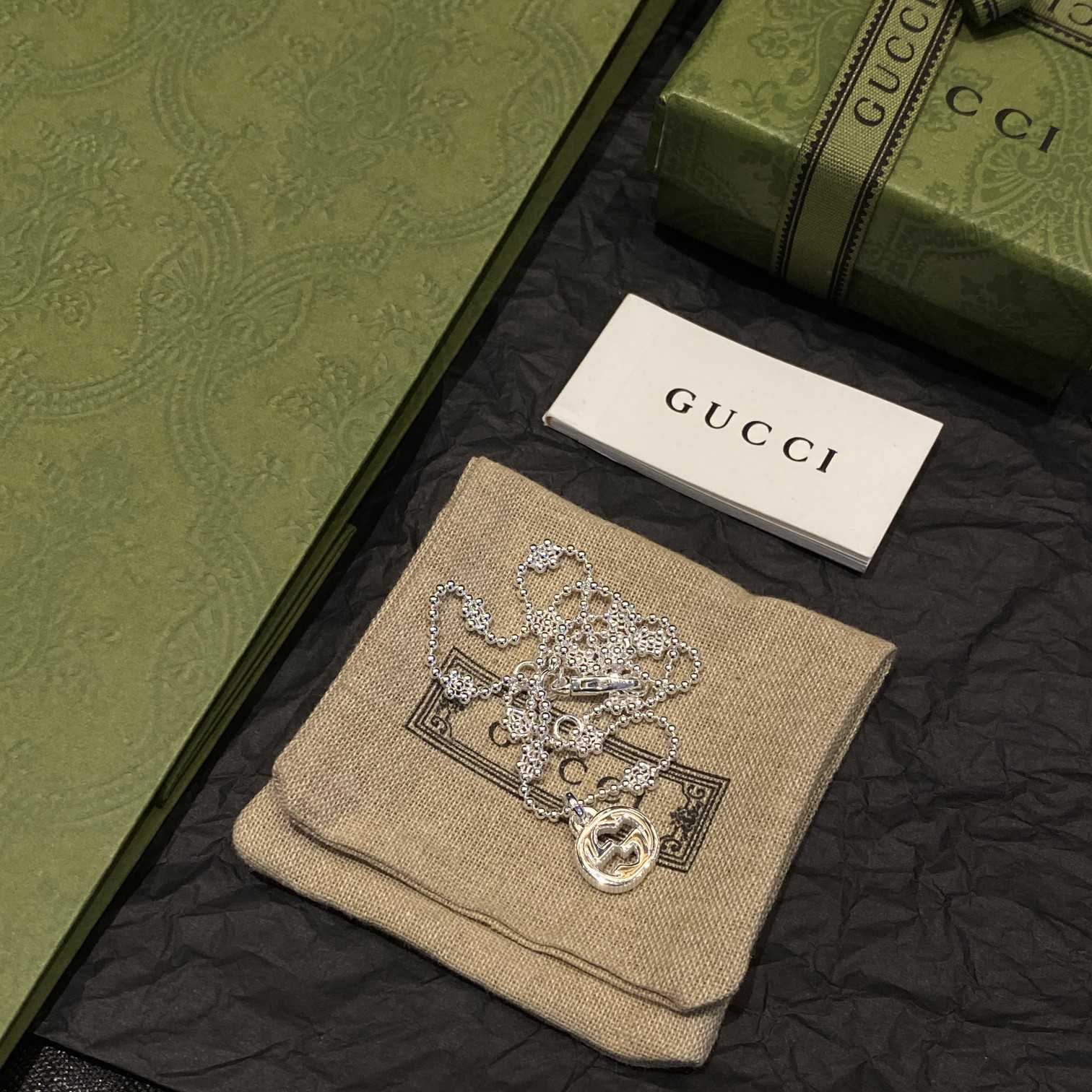 Gucci-Halskette mit ineinandergreifendem G aus Silber - EUR FASHION