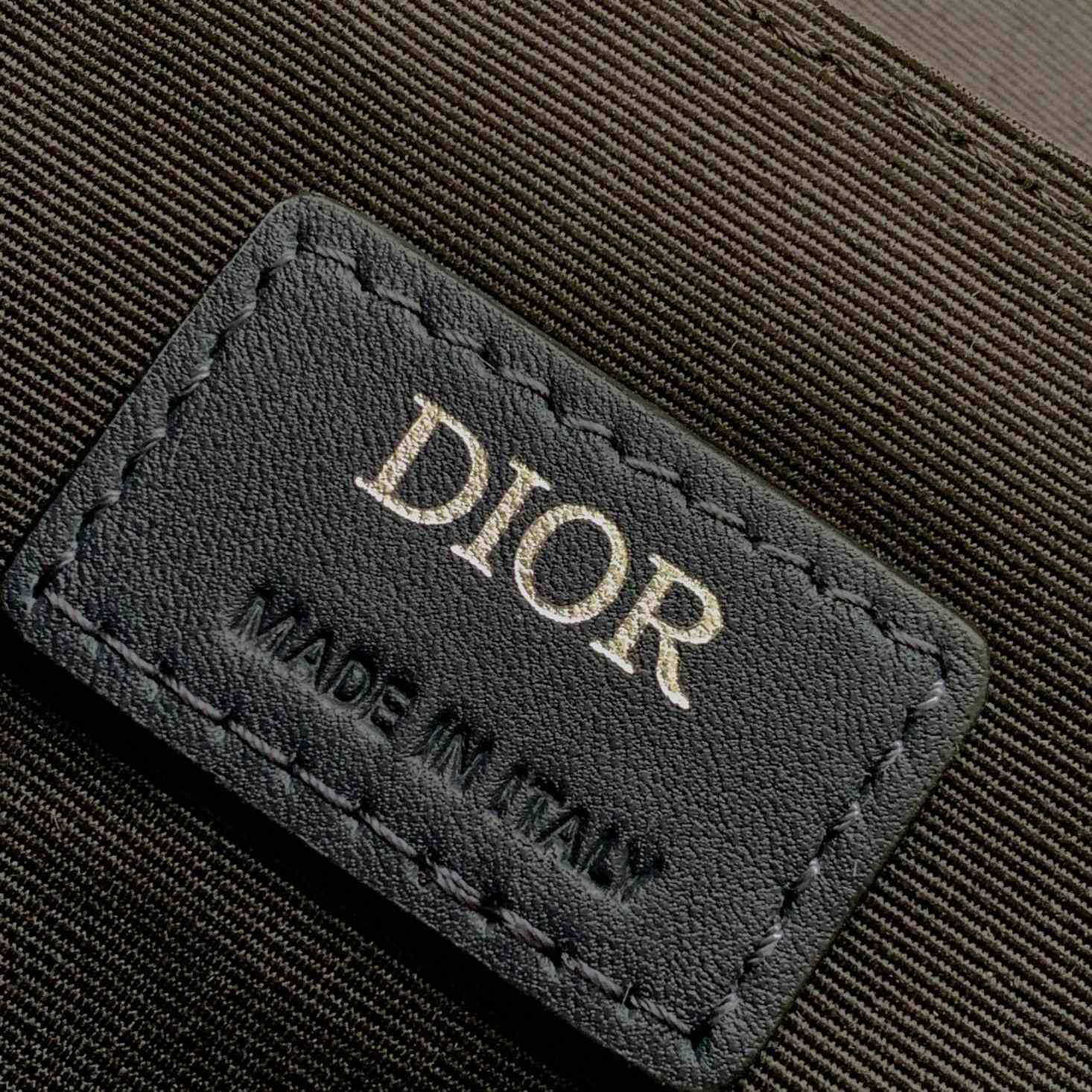 Dior Mini Dior Hit The Road Tasche - EUR FASHION
