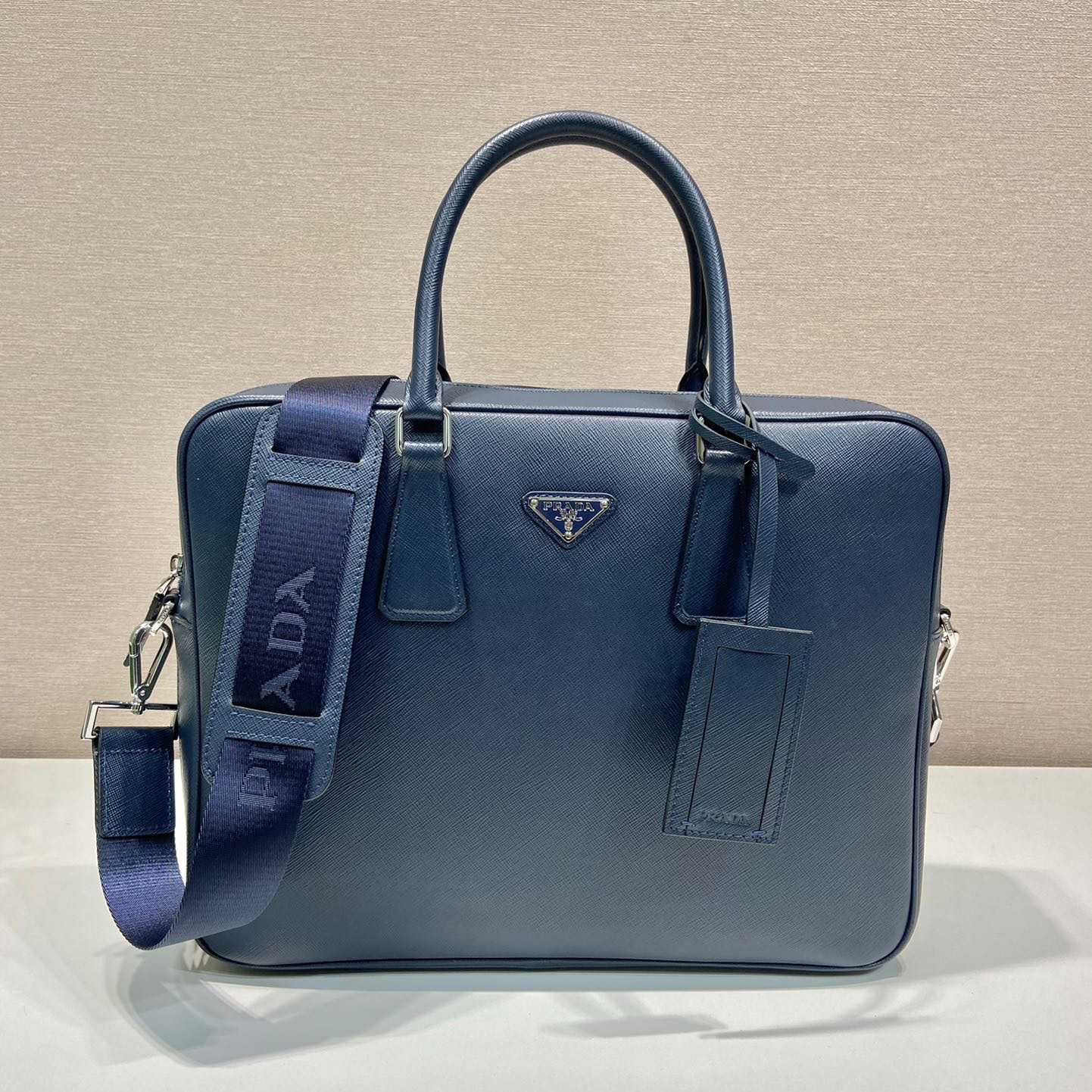 Prada Arbeitstasche aus Saffiano-Leder - EUR FASHION