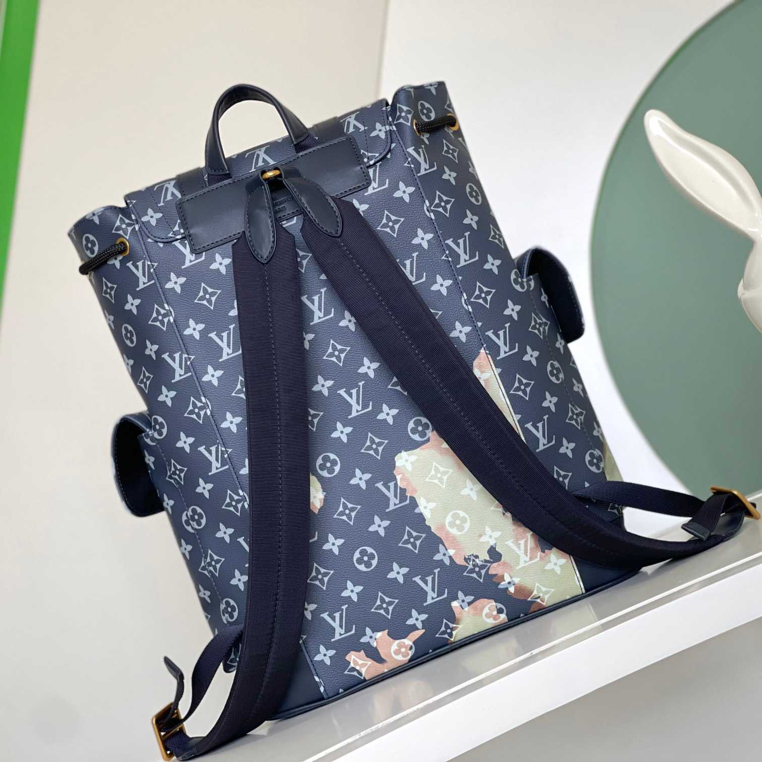 Louis Vuitton Christopher MM (38 x 44 x 21 cm) M46805 - EUR FASHION