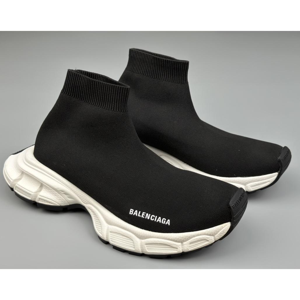 Balenciaga 3XL Sock Sneaker aus recyceltem Strick - EUR FASHION