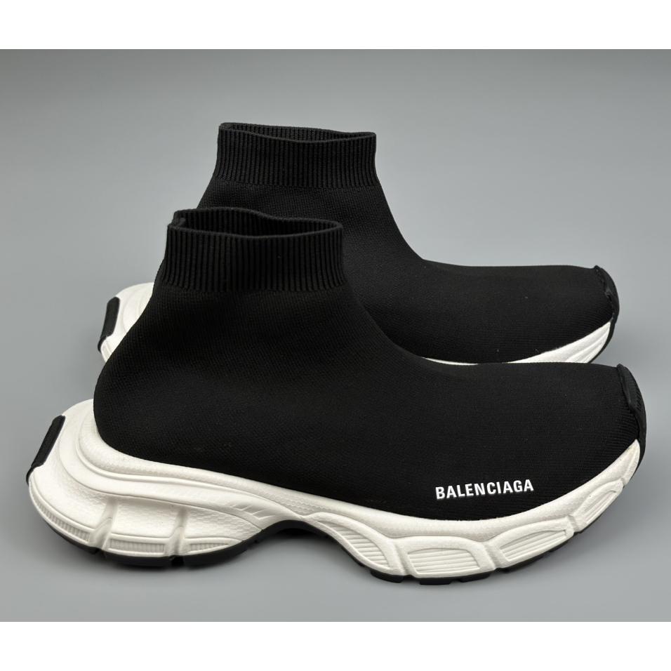 Balenciaga 3XL Sock Sneaker aus recyceltem Strick - EUR FASHION