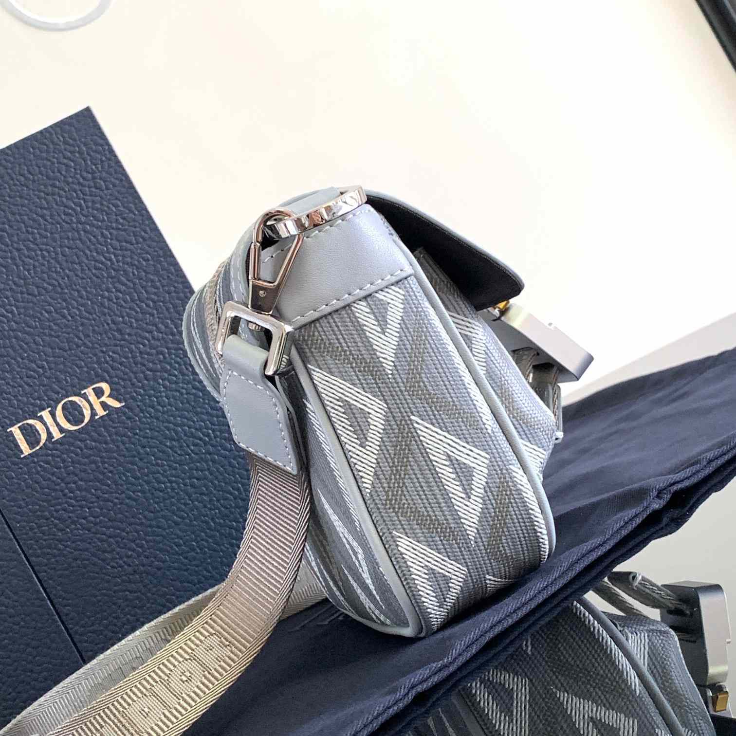 Dior Mini Dior Hit The Road Tasche - EUR FASHION