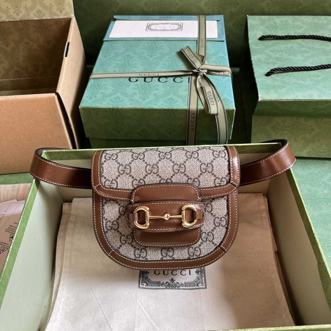 Gucci Horsebit 1955 abgerundete Gürteltasche (16 x 13 x 6,5 cm) - EUR FASHION