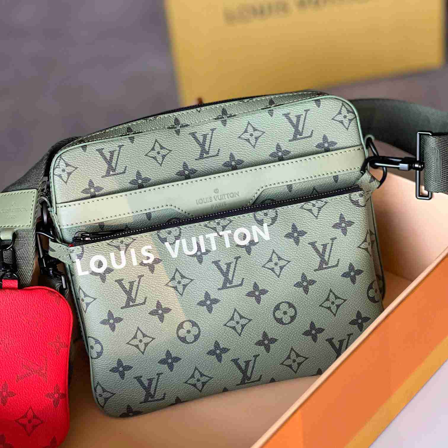 Louis Vuitton Trio Messenger M23783 - EUR FASHION