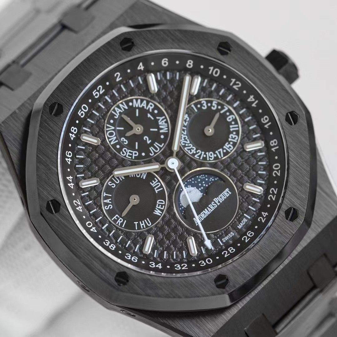 Audemars Piguet Royal Oak - EUR FASHION