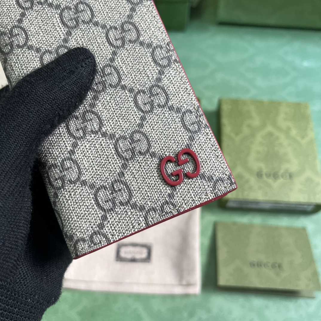 Langes Gucci-Kartenetui mit GG-Detail - EUR FASHION