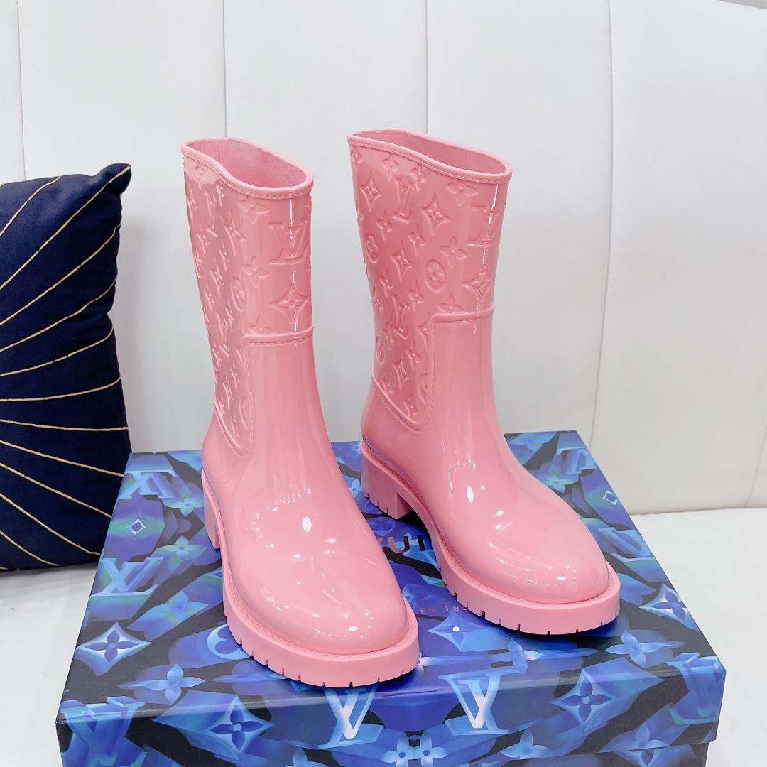 Louis Vuitton bringt flachen Halbstiefel auf den Markt - EUR FASHION