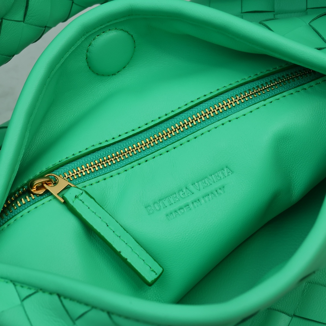 Bottega Veneta Kleiner Hopfen - EUR FASHION