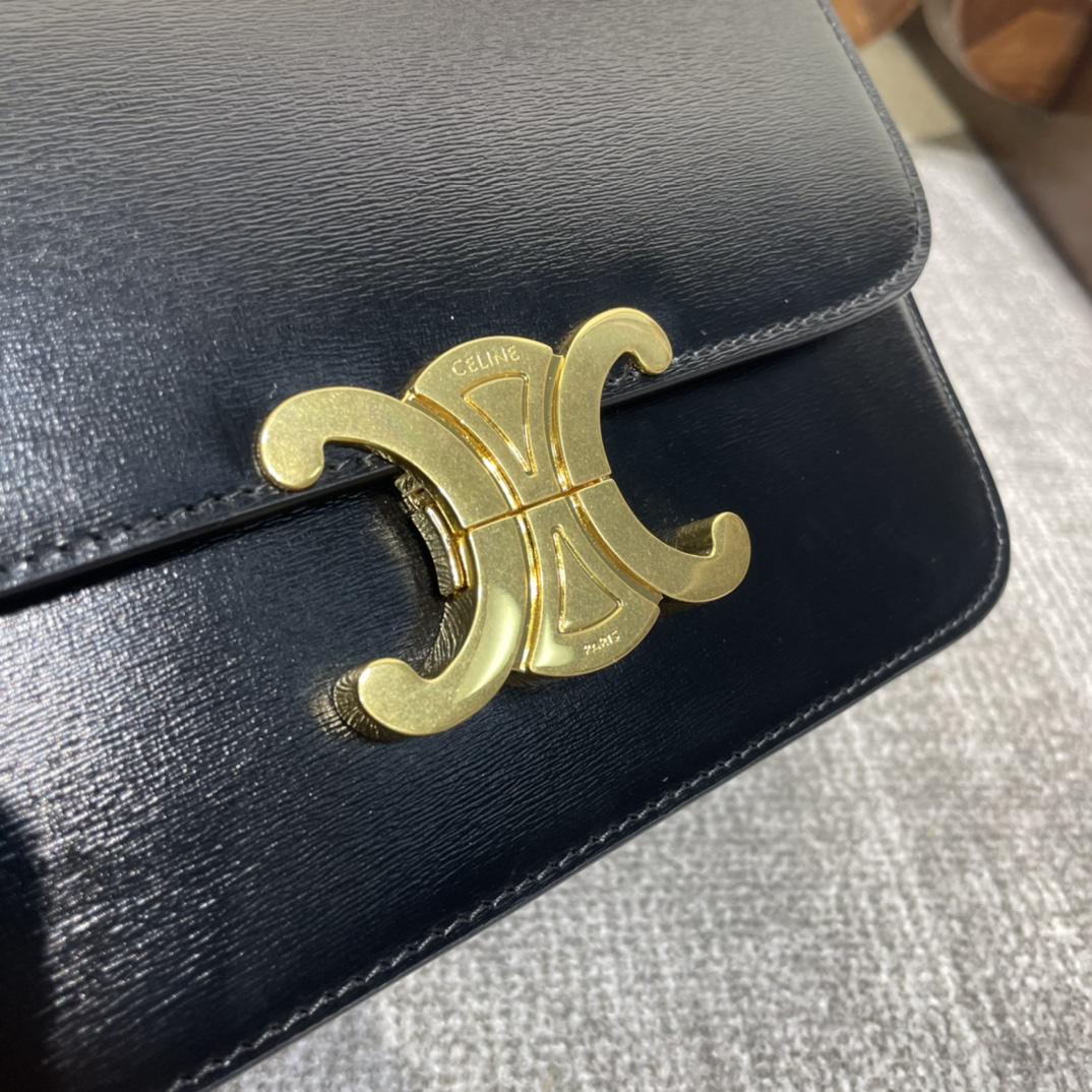 Celine Teen Triomphe Tasche aus glänzendem Kalbsleder - EUR FASHION