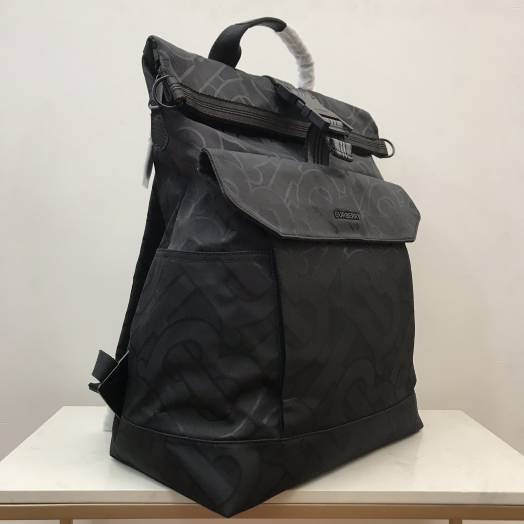 Burberry Orville Rucksack - EUR FASHION