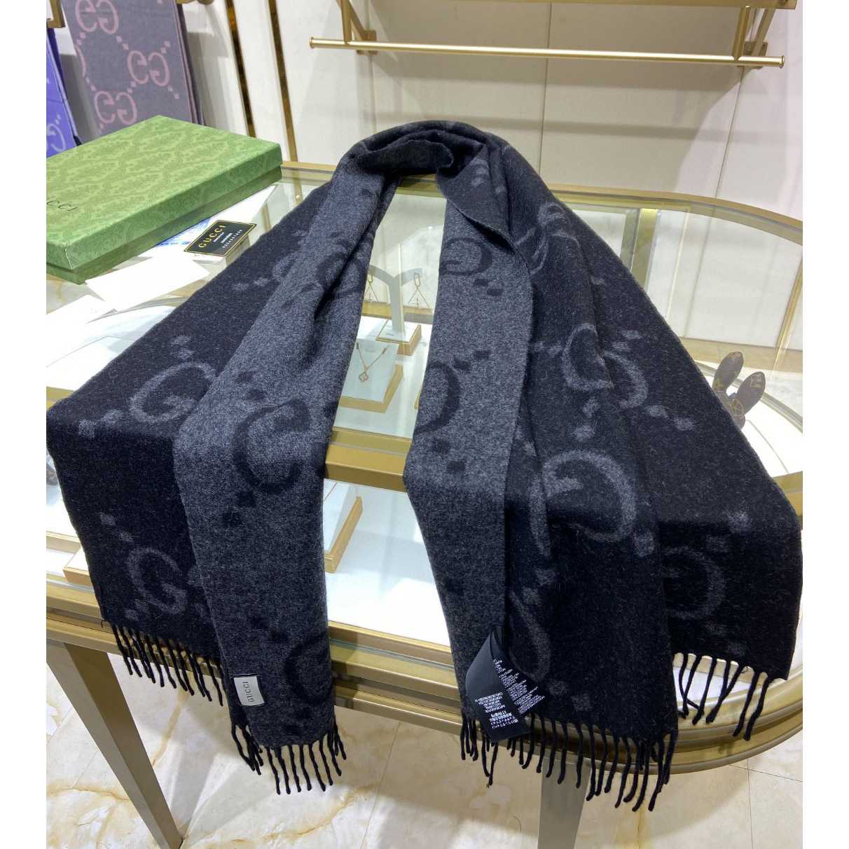 Gucci GG Cashmere Jacquard Scarf - EUR FASHION