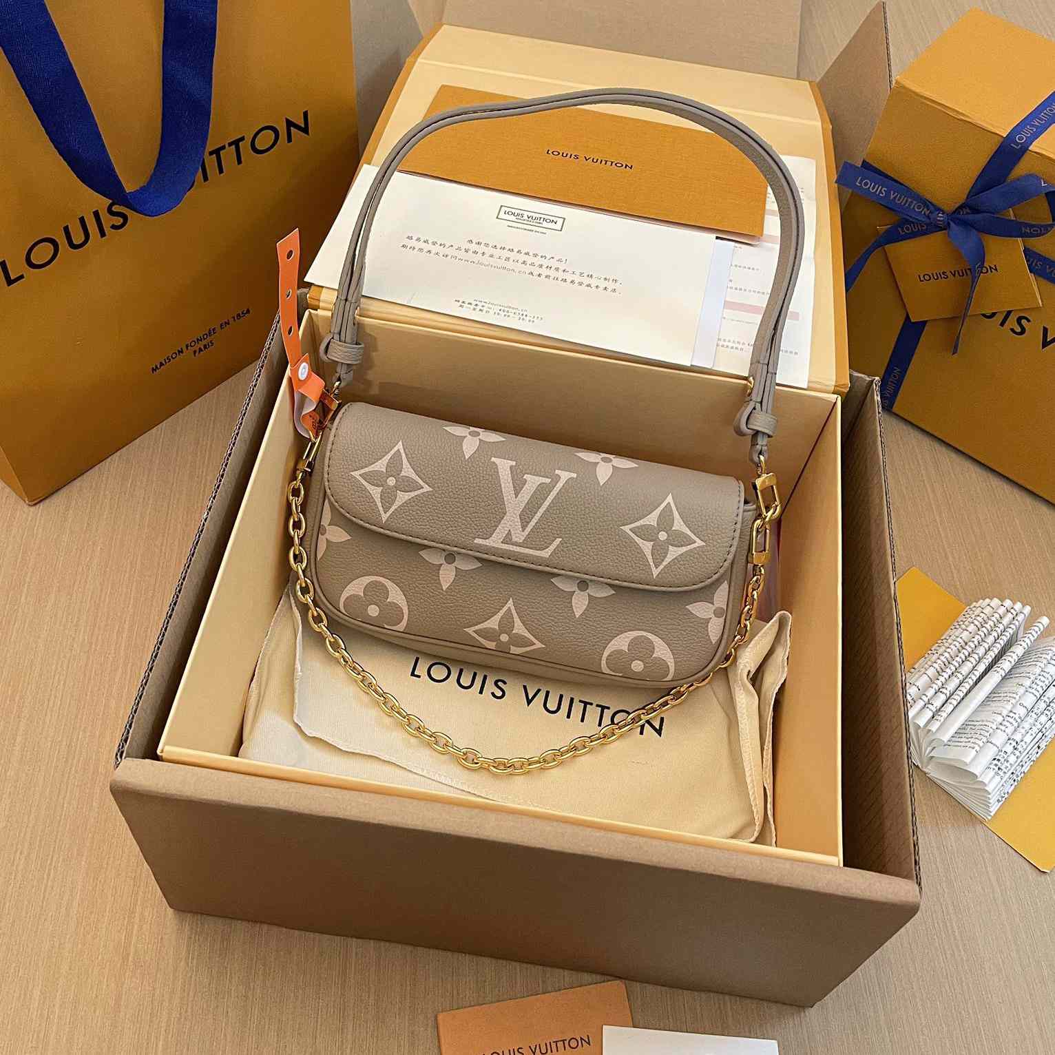 Louis Vuitton Wallet On Chain Ivy (23.5x12x4.3cm)  M82211 - EUR FASHION