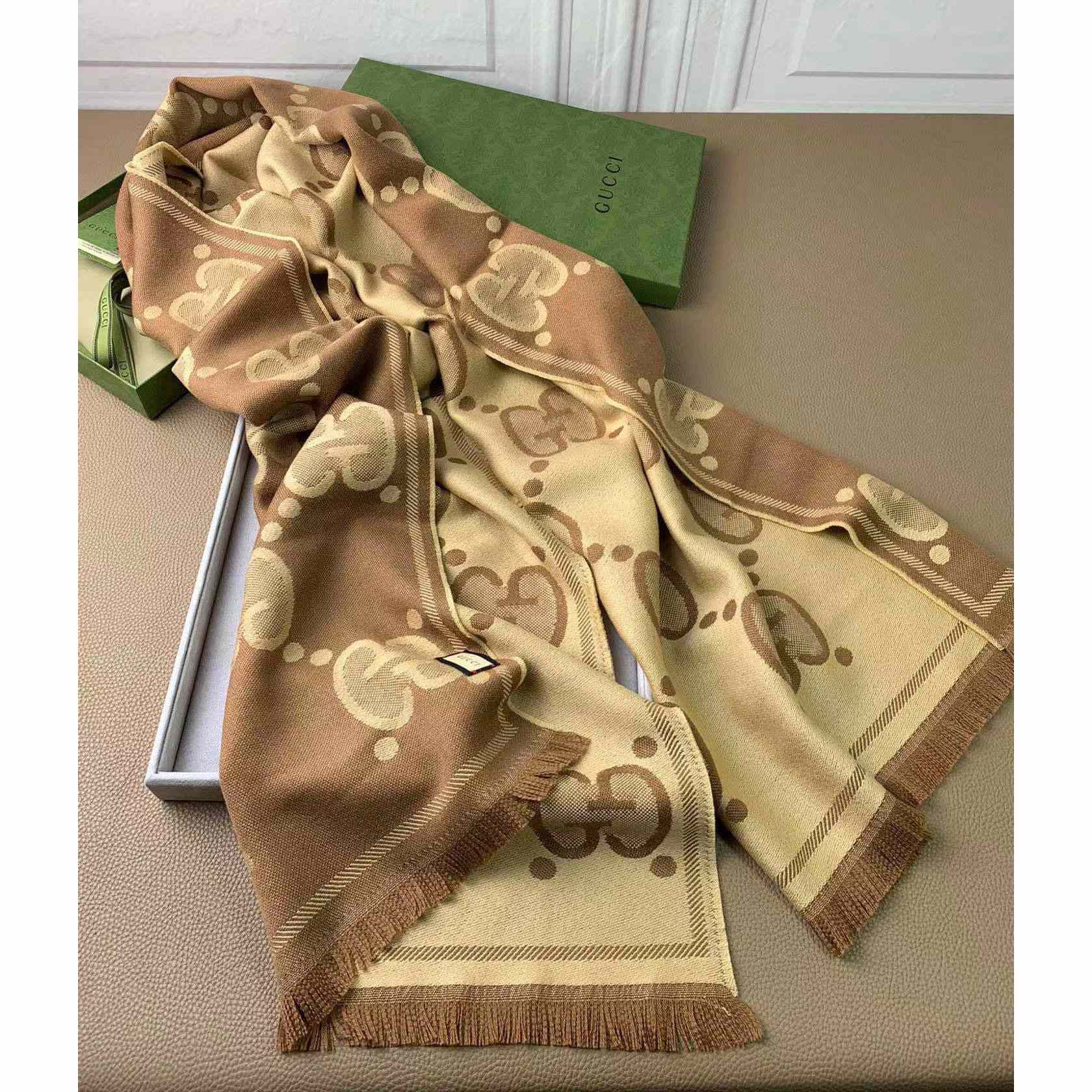 Gucci GG Pattern Scarf - EUR FASHION