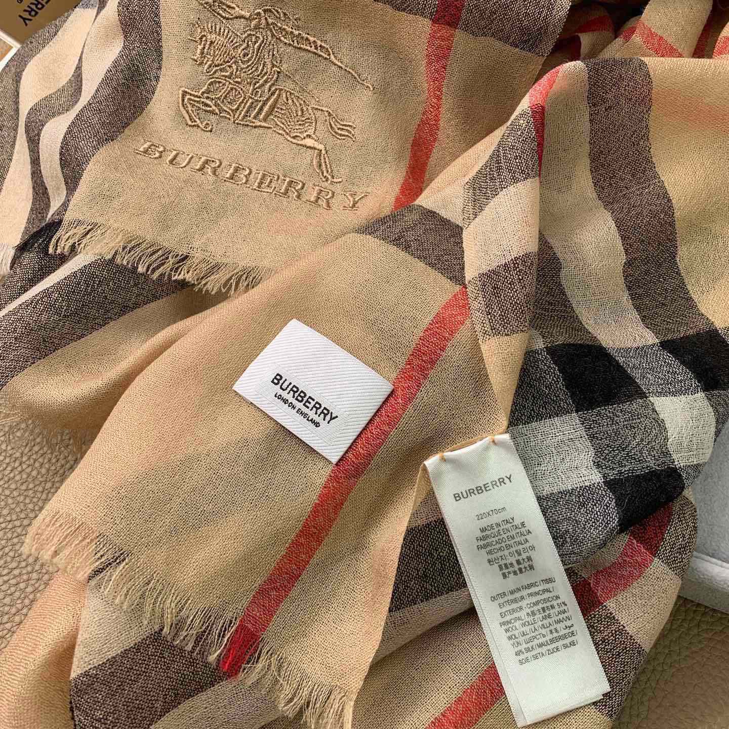 Burberry Lightweight Check Wool Silk Scarf - EUR FASHION