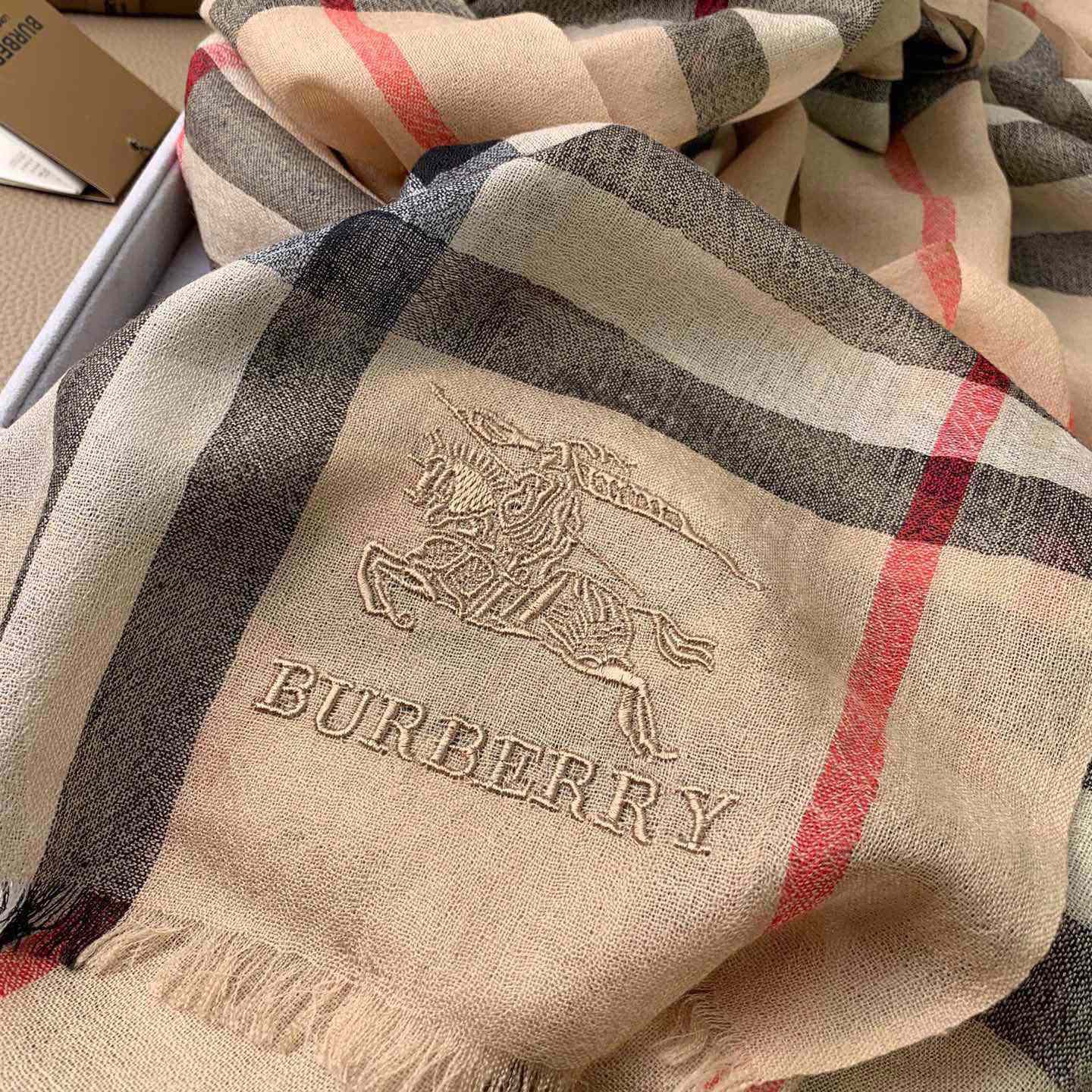 Burberry Lightweight Check Wool Silk Scarf - EUR FASHION