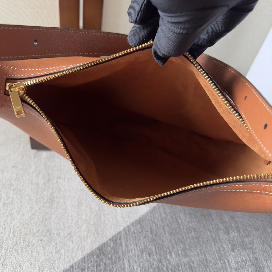 Celine Heloise Tasche aus geschmeidigem Kalbsleder - EUR FASHION