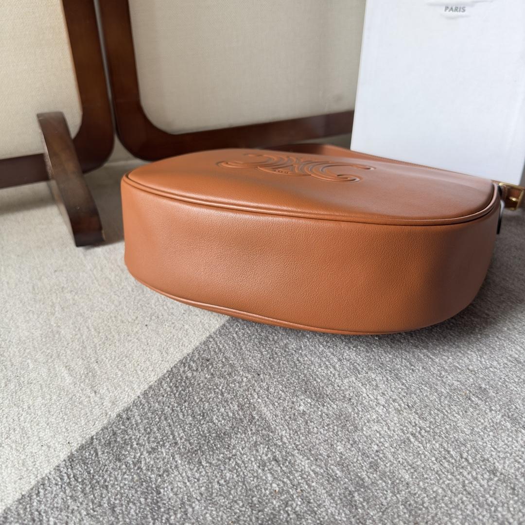 Celine Heloise Tasche aus geschmeidigem Kalbsleder - EUR FASHION