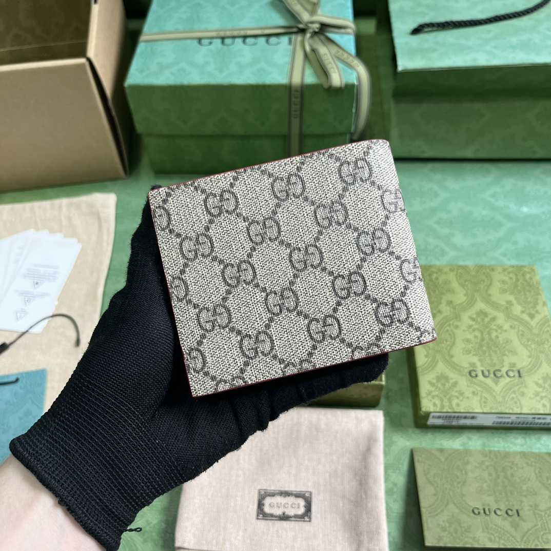 Gucci-Geldbörse mit GG-Detail - EUR FASHION