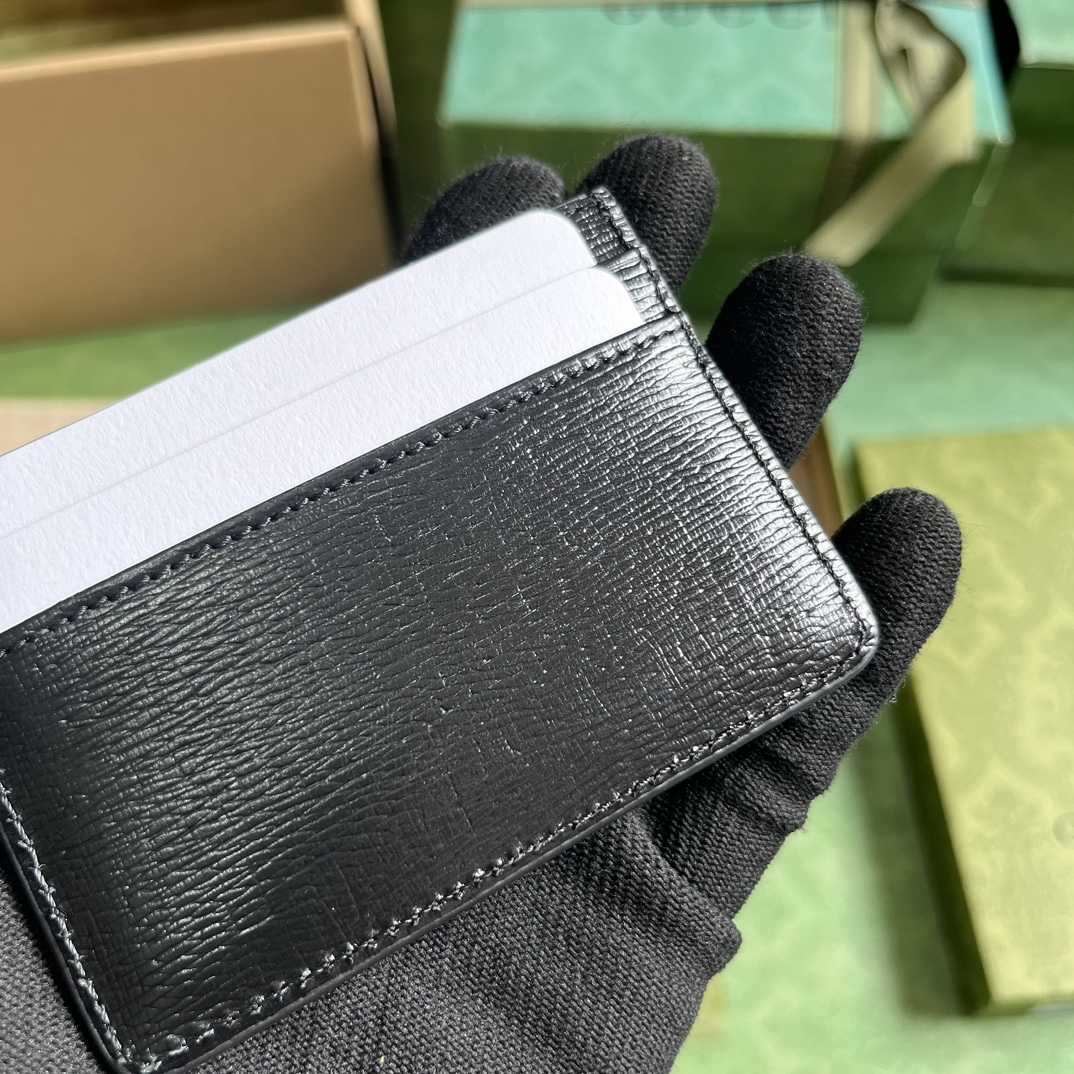 Gucci Card Case With Gucci Script - EUR FASHION