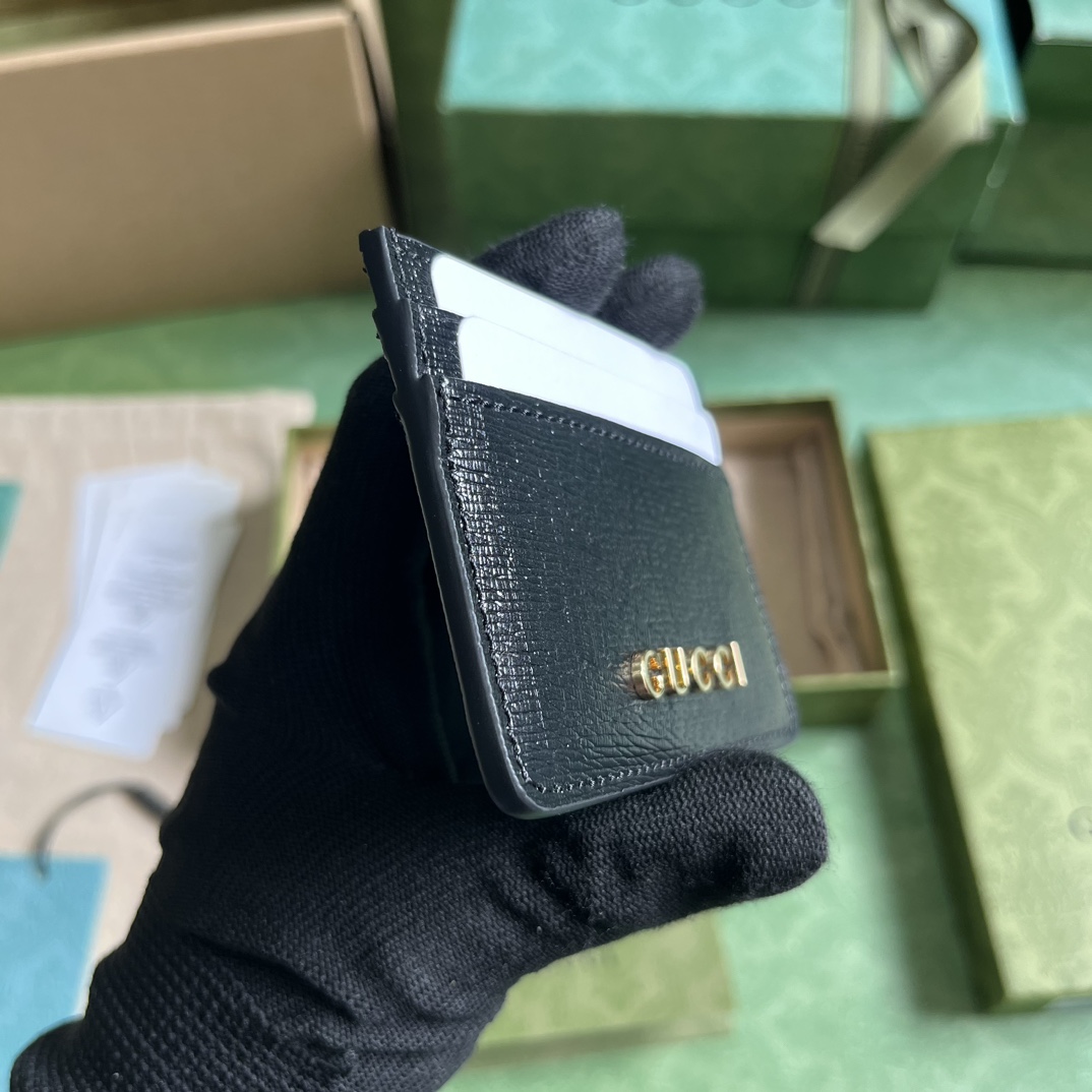 Gucci Card Case With Gucci Script - EUR FASHION