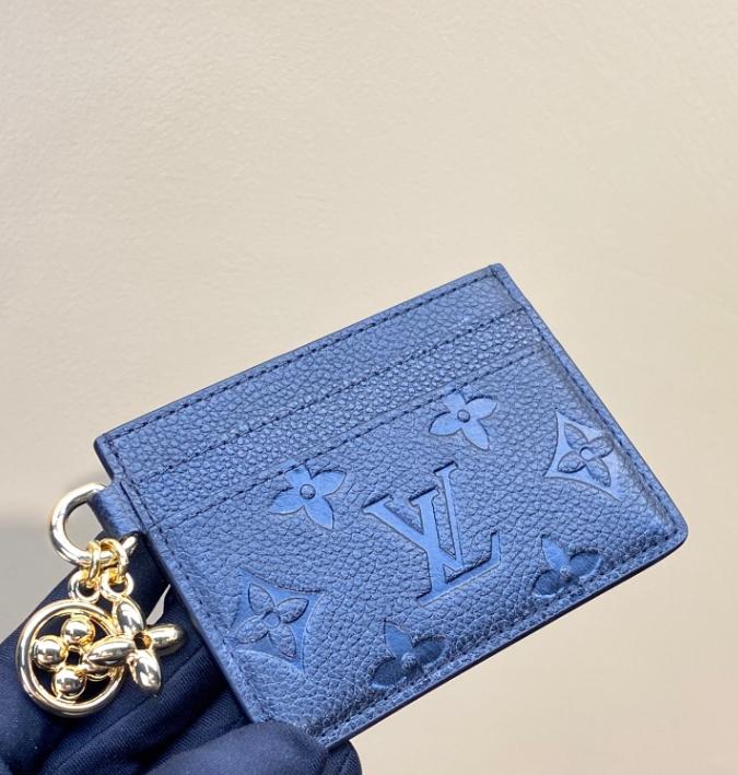 LV Charms Card Holder 10.2 x 7.3 x 0.3cm - EUR FASHION