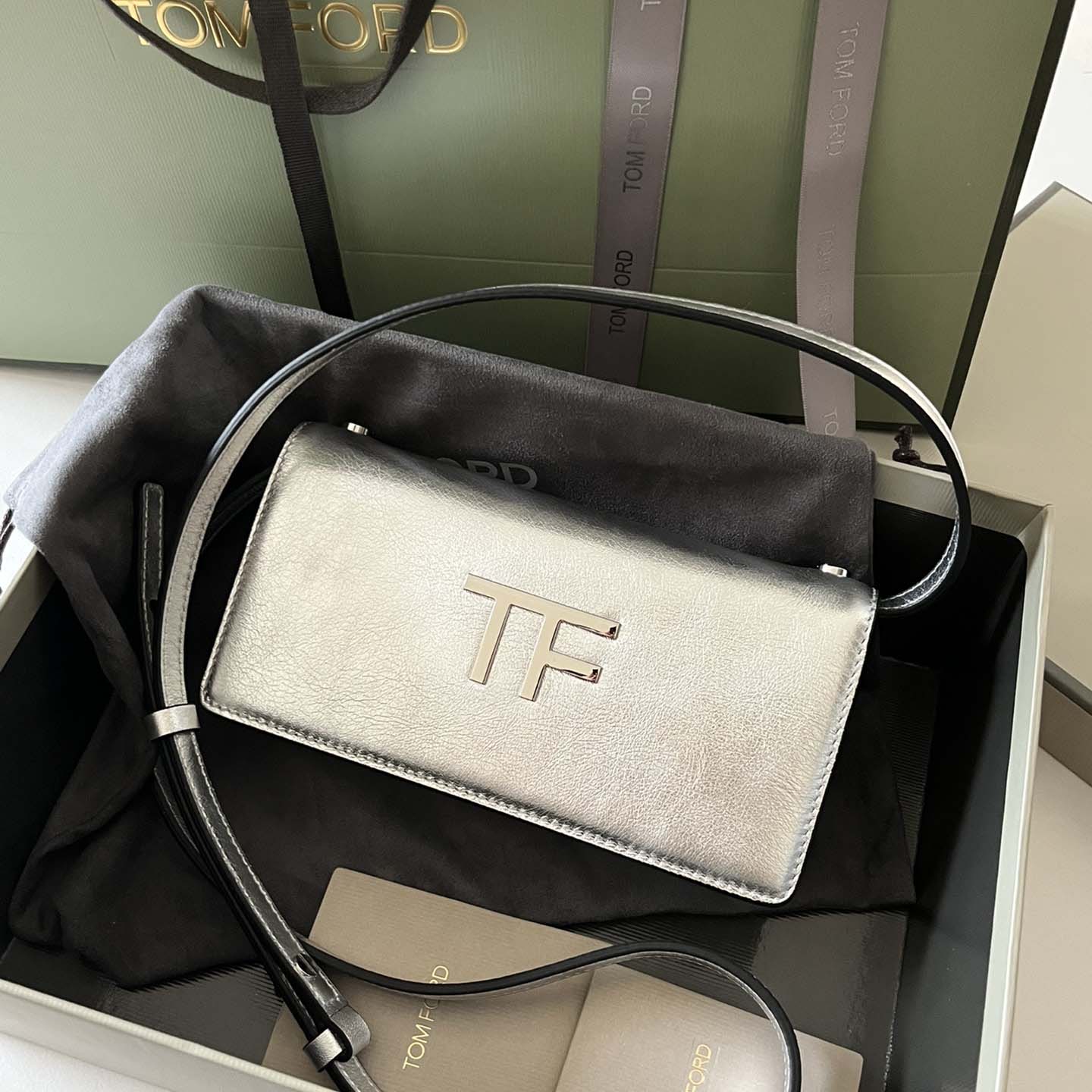 Tom Ford Leder TF-Tasche 18*9*3cm<br>
 - EUR FASHION