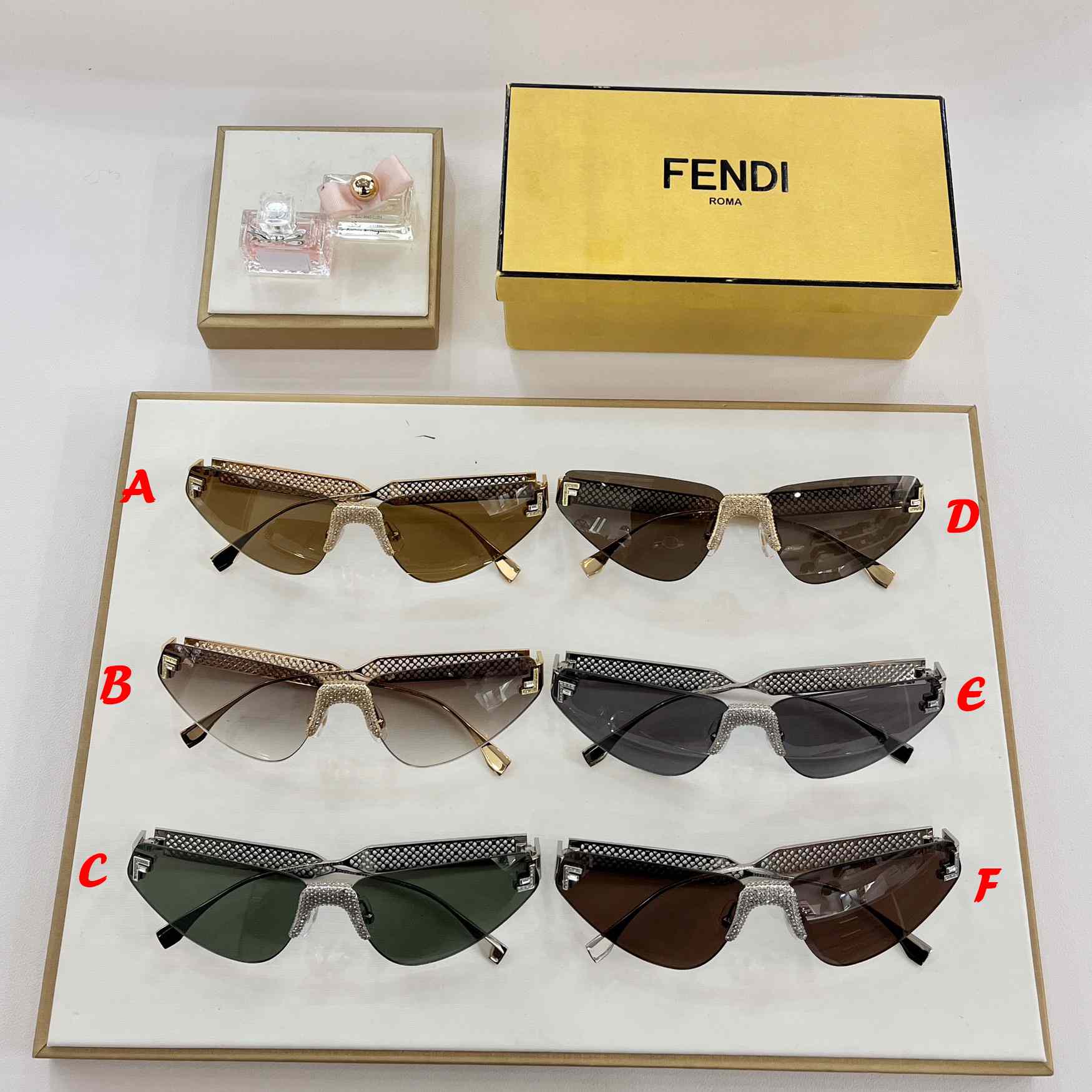 Fendi First Crystal Metal Sonnenbrille FOL084V1<br>
 - EUR FASHION