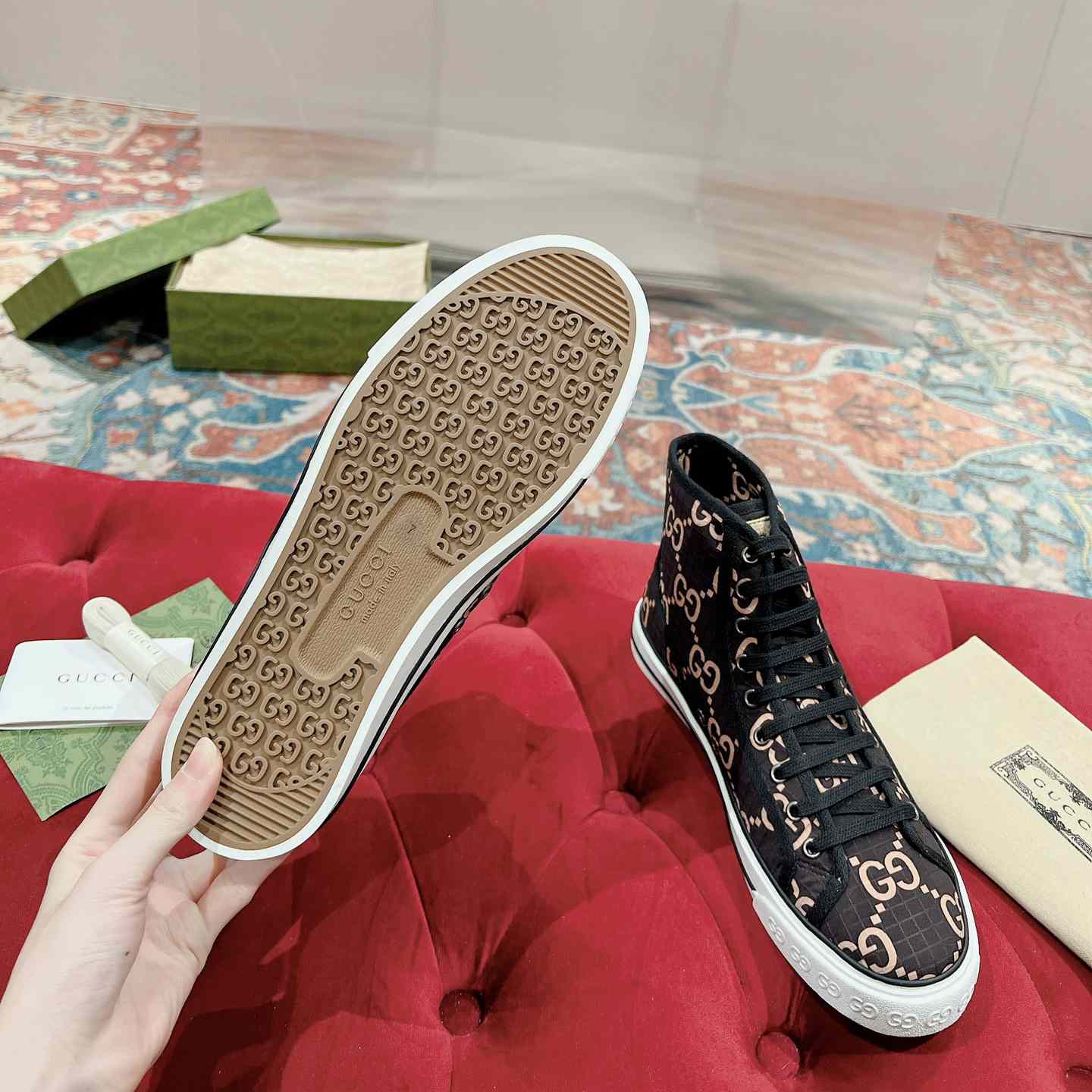 Gucci Tennis 1977 High-Top-Sneaker (in britischer Größe)<br>
 - EUR FASHION