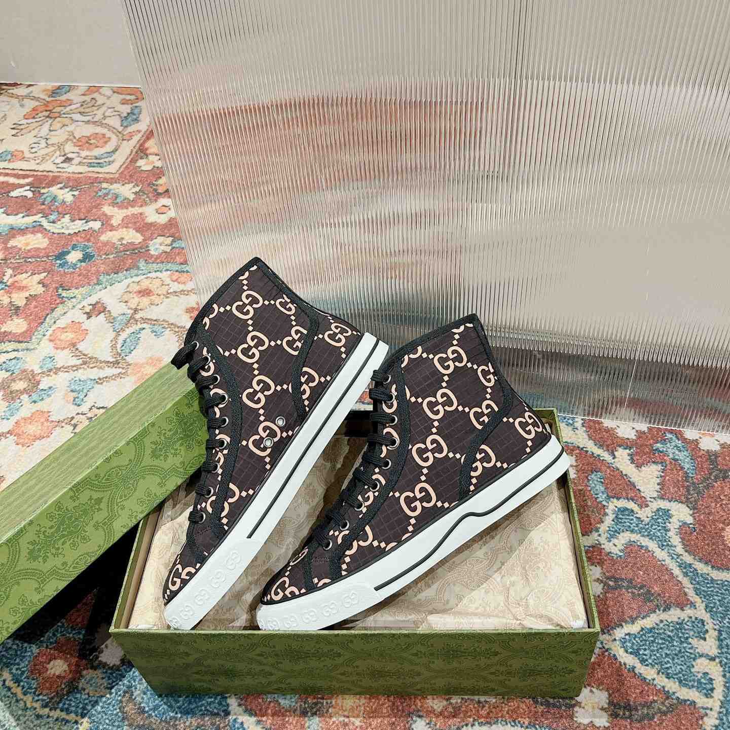 Gucci Tennis 1977 High-Top-Sneaker (in britischer Größe)<br>
 - EUR FASHION