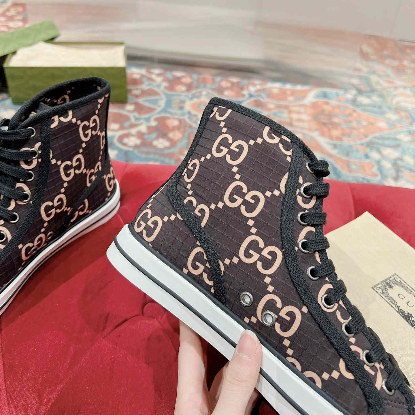 Gucci Tennis 1977 High-Top-Sneaker (in britischer Größe)<br>
 - EUR FASHION