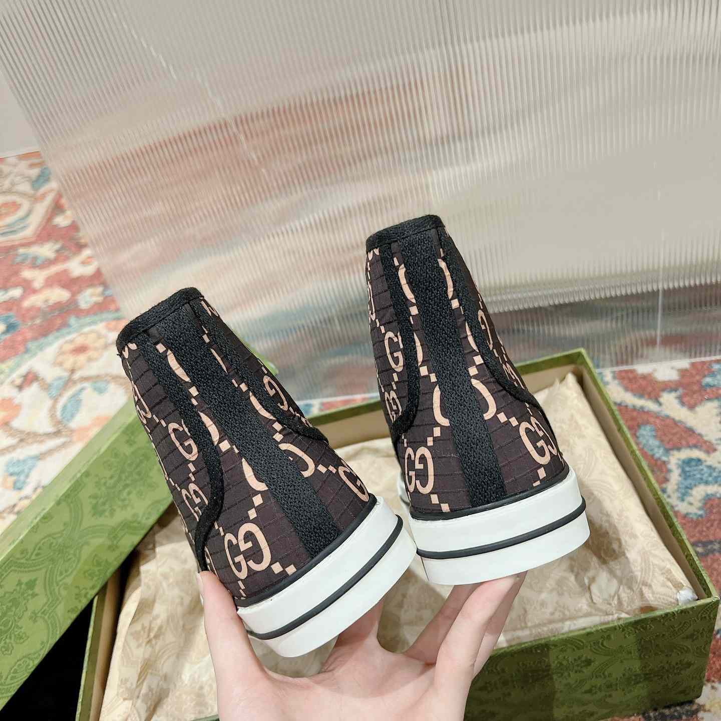 Gucci Tennis 1977 High-Top-Sneaker (in britischer Größe)<br>
 - EUR FASHION