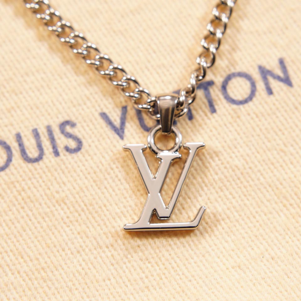 Louis Vuitton LV Liquid Pendant    M01410 - EUR FASHION