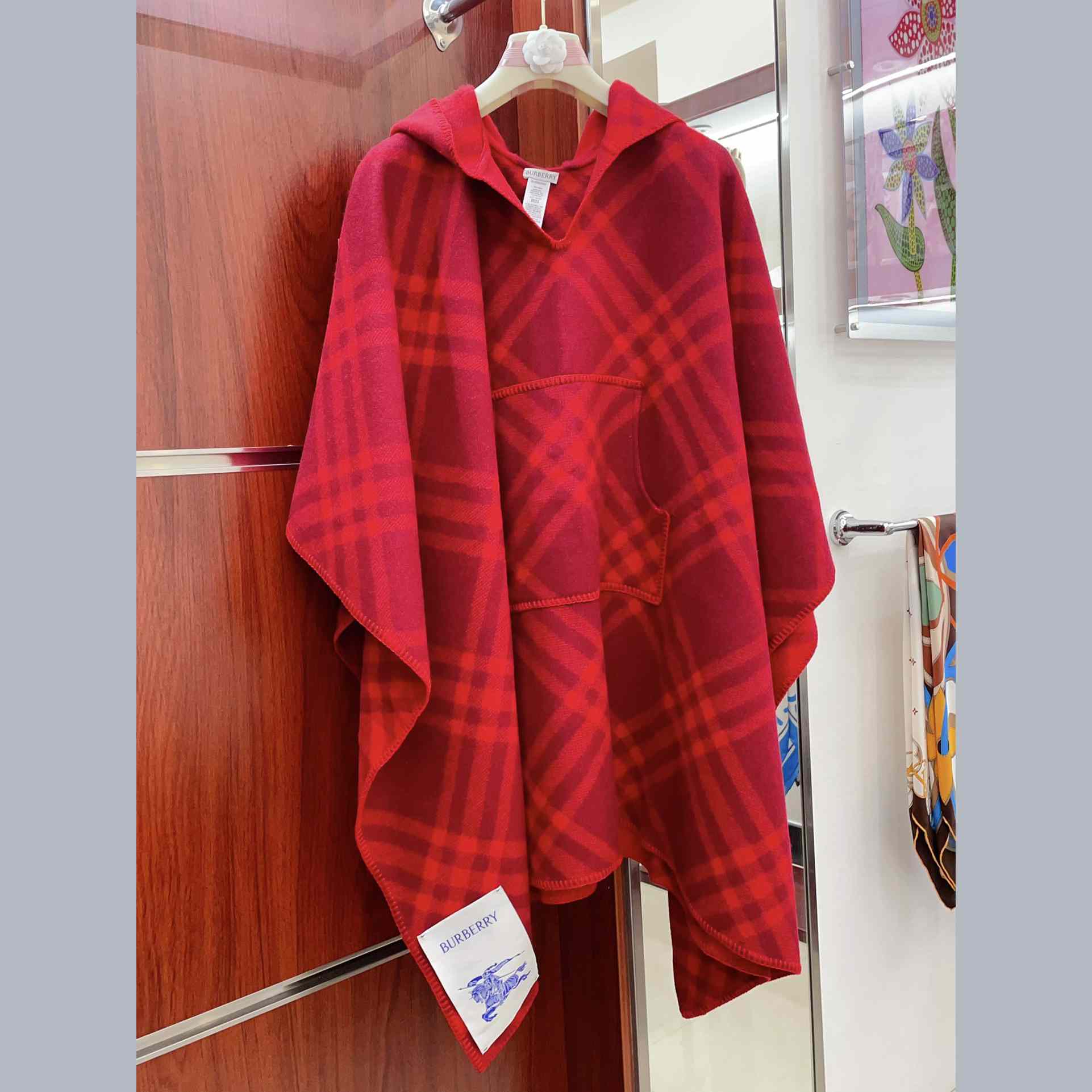 Burberry Kariertes Wolldecken-Cape<br>
 - EUR FASHION