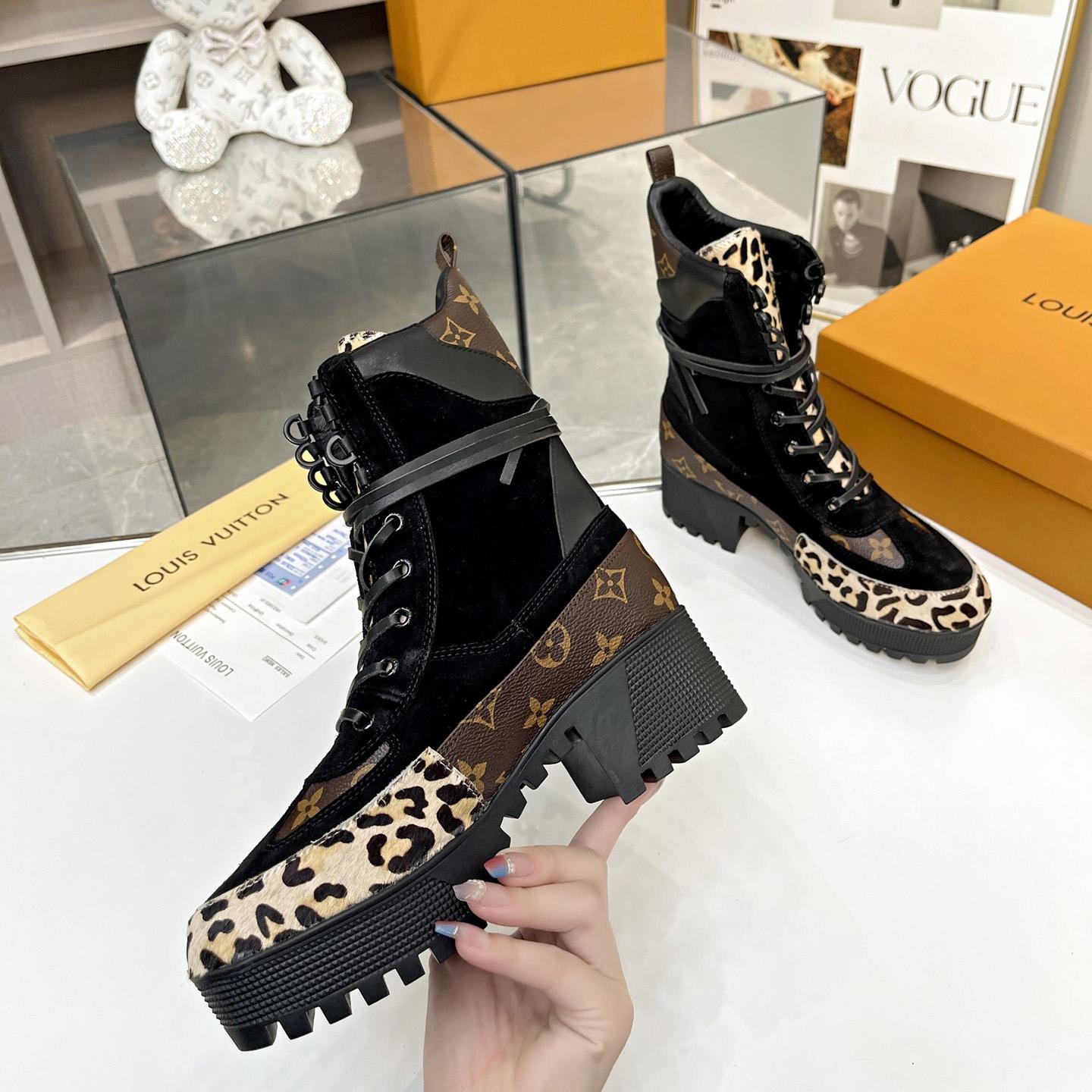 Louis Vuitton Laureate Platform Wüstenstiefel<br>
 - EUR FASHION