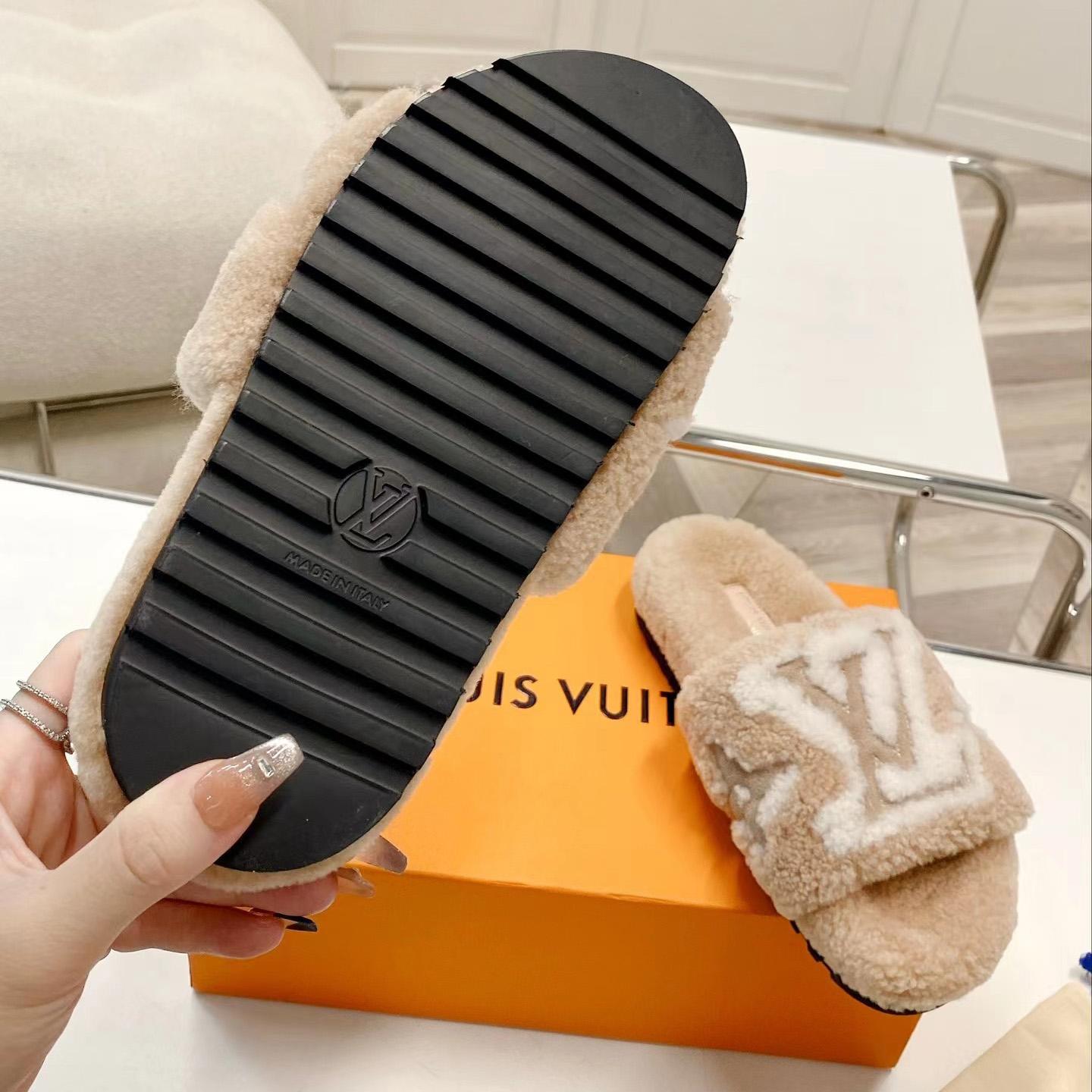 Louis Vuitton Paseo Flat Comfort Mule<br>
 - EUR FASHION