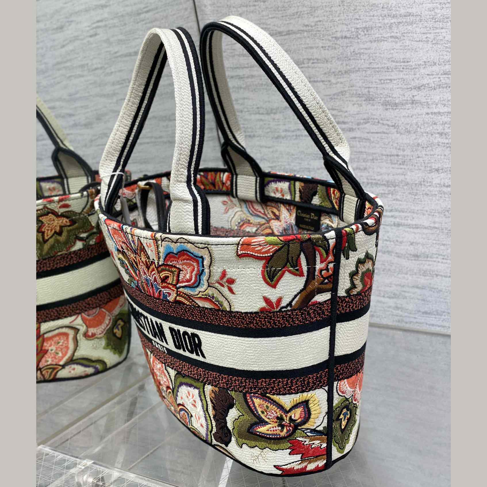 Dior Hutkorbtasche<br>
 - EUR FASHION